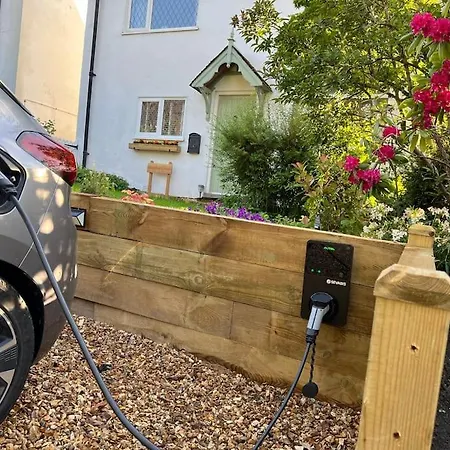 Charming Hedgehog Cottage With Ev Charger Matlock  Exterior photo
