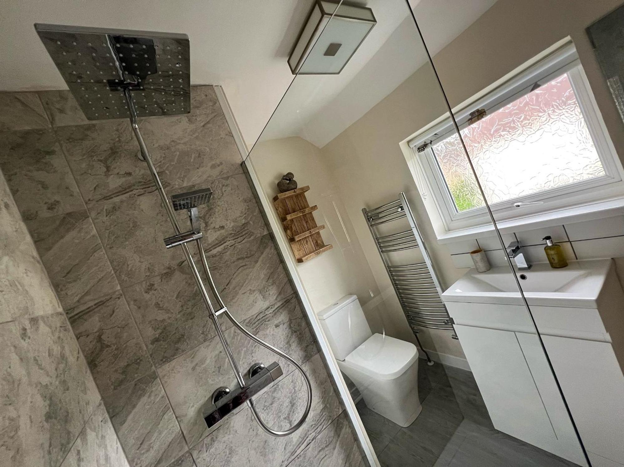 Charming Hedgehog With Ev Charger Holiday home *
